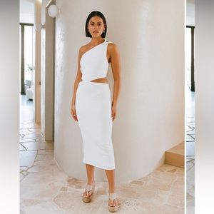 Backless Carolina Dress - Sabo Skirt